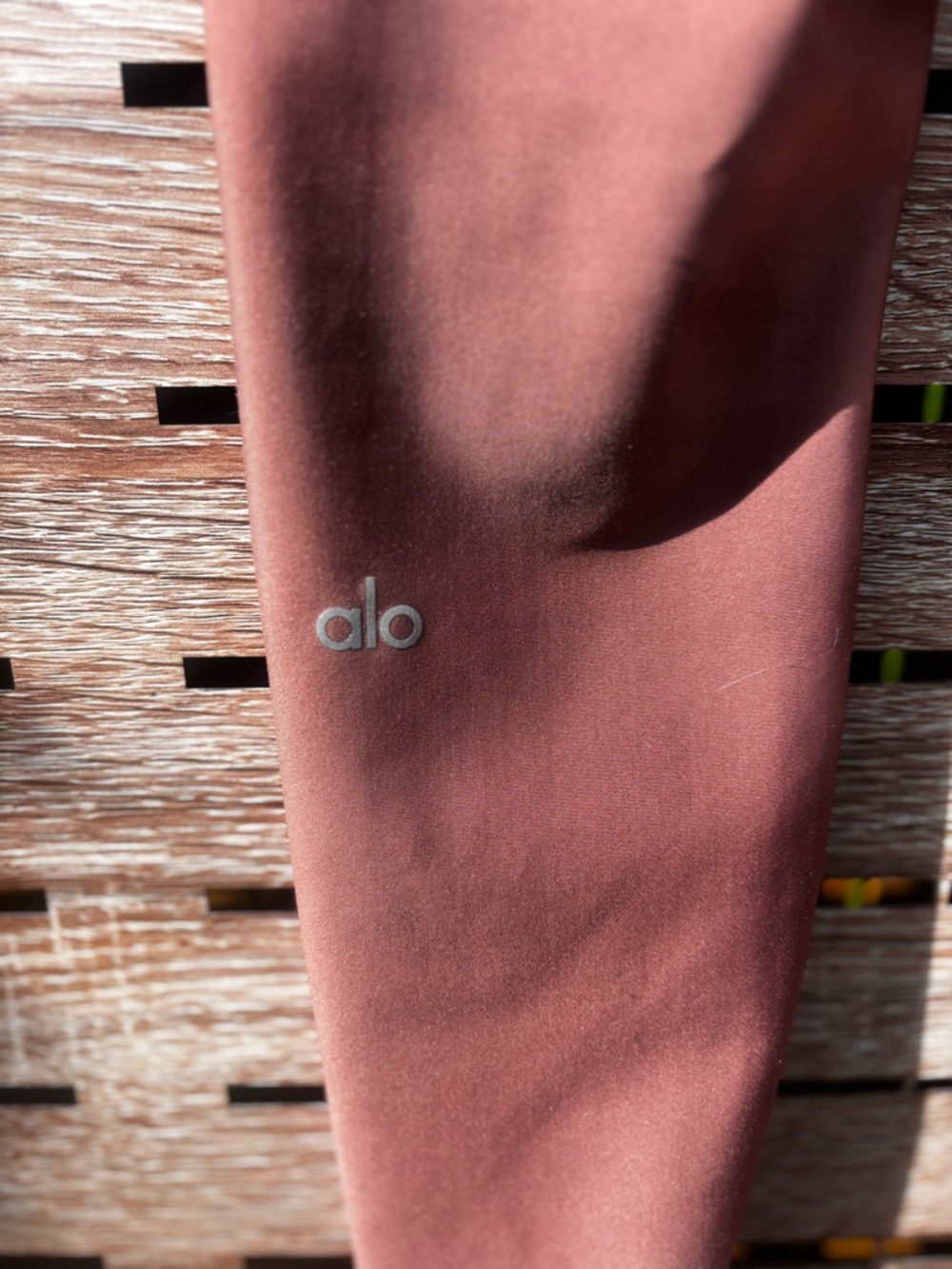 ALO Yoga airlift Chestnut Seamless Leggings - Picture 3 of 5